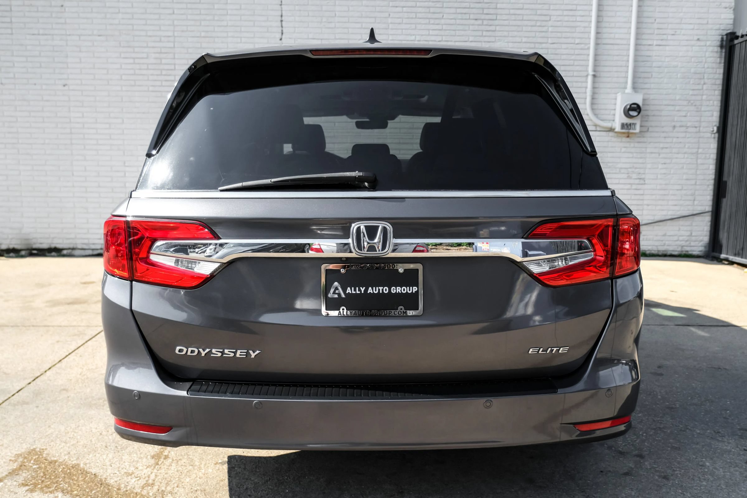 Used 2019 Honda Odyssey Elite image 9