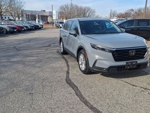 Used 2023 Honda CR-V EX-L image 4