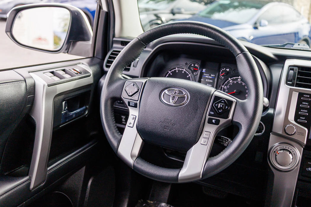 Used 2021 Toyota 4Runner SR5 Premium w/ Moonroof Package AWD/4WD image 35