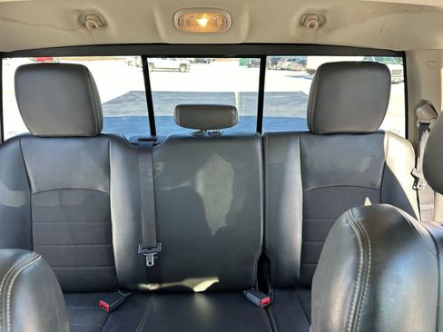 Used 2012 RAM 1500 Sport w/ Remote Start & Security Group image 17