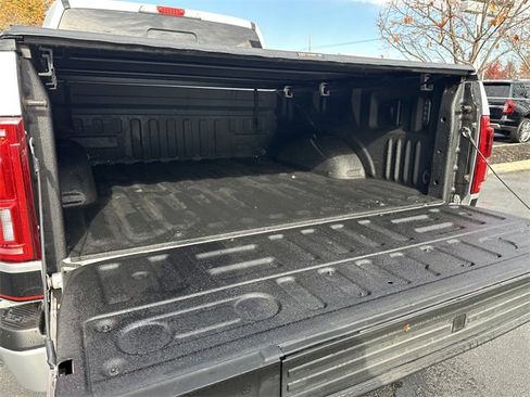 Used 2017 Ford F150 Lariat w/ Equipment Group 502A Luxury image 44