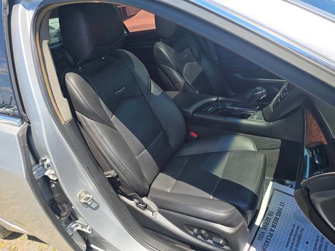 Used 2018 Cadillac CTS Luxury RWD image 11