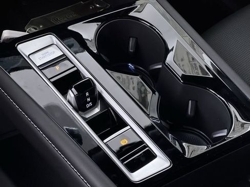 New 2026 Volkswagen Atlas Cross Sport SEL R-Line image 23