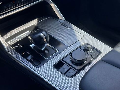 Certified 2024 MAZDA CX-90 Plug-In Hybrid w/ Preferred AWD/4WD image 17