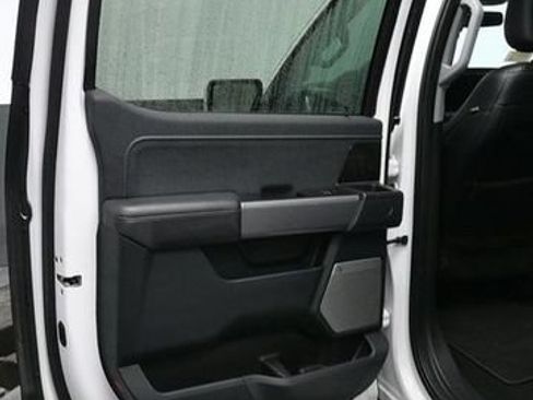 Used 2022 Ford F150 Lariat w/ Equipment Group 501A Mid AWD/4WD image 14