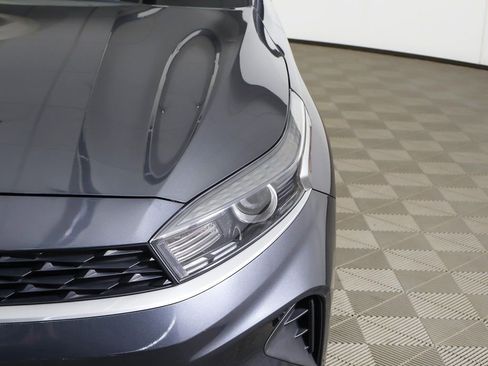 Used 2023 Kia Forte LXS image 12