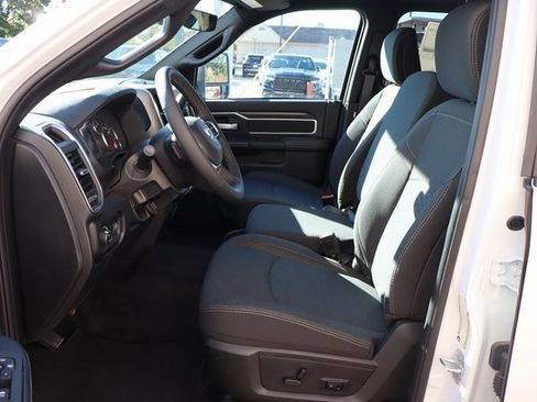 Used 2025 RAM 2500 Big Horn image 28