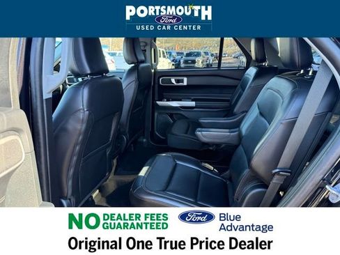 Used 2023 Ford Explorer XLT w/ Equipment Group 202A image 5