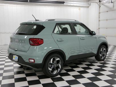 Used 2025 Hyundai Venue SEL