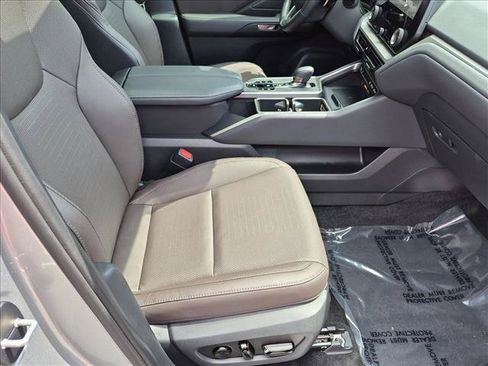 Used 2025 Lexus TX 350 AWD image 23
