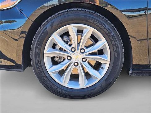 Used 2025 Chevrolet Malibu LT image 23