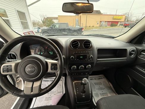 Used 2011 Jeep Patriot Latitude image 15