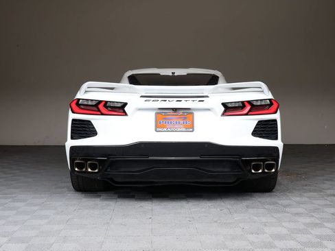 Used 2021 Chevrolet Corvette Stingray Preferred Cpe w/ Battery Protection Package RWD image 12