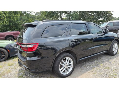Used 2023 Dodge Durango R/T RWD image 3