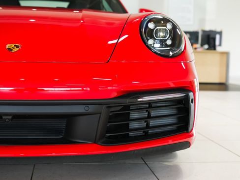 Used 2024 Porsche 911 Carrera S RWD image 29