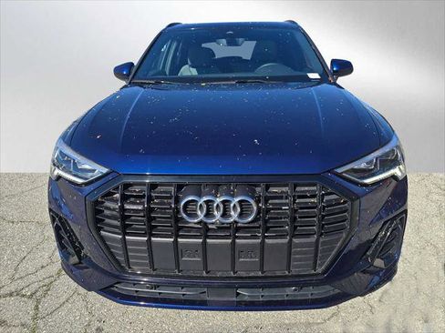 Used 2024 Audi Q3 2.0T Premium Plus w/ Premium Plus Package image 8