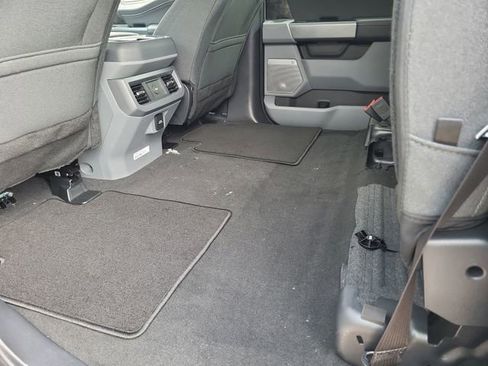 New 2026 Ford F250 XLT w/ XLT Premium Package image 24