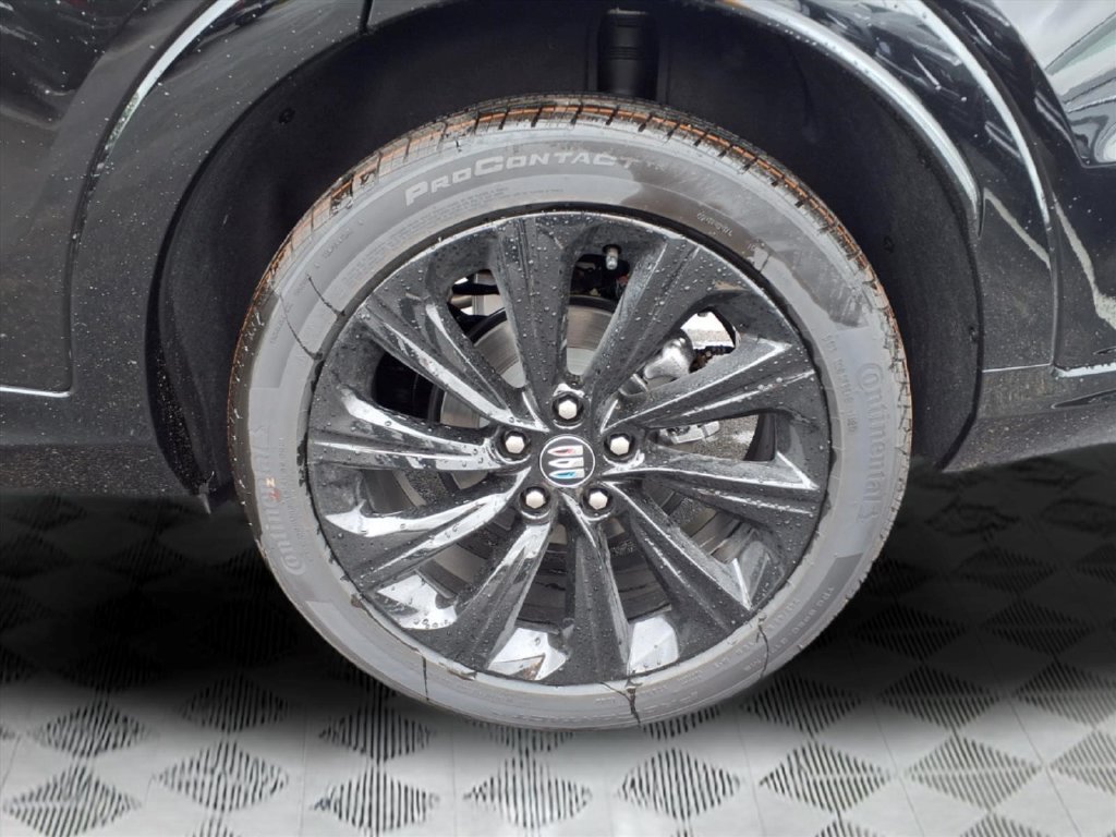 New 2026 Buick Envista Sport Touring w/ Convenience I Package FWD image 9