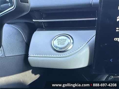 Used 2024 Lincoln Nautilus Premier image 27