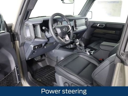 New 2025 Ford Bronco Badlands image 25