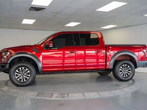 Used 2019 Ford F150 Raptor w/ Equipment Group 802A Luxury image 10