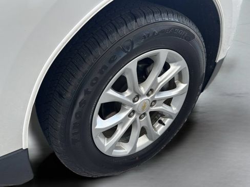 Used 2018 Chevrolet Equinox LT FWD image 40