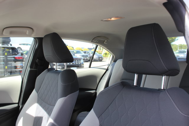 Used 2022 Toyota Corolla LE FWD image 21