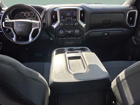 Certified 2021 Chevrolet Silverado 1500 RST AWD/4WD image 12
