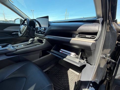Used 2024 Toyota Grand Highlander AWD image 66