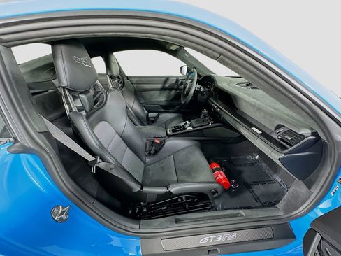 Certified 2024 Porsche 911 GT3 RS image 28