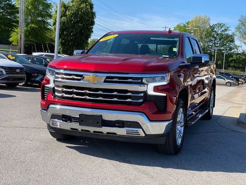Used 2024 Chevrolet Silverado 1500 LTZ w/ LTZ Premium Package AWD/4WD image 3