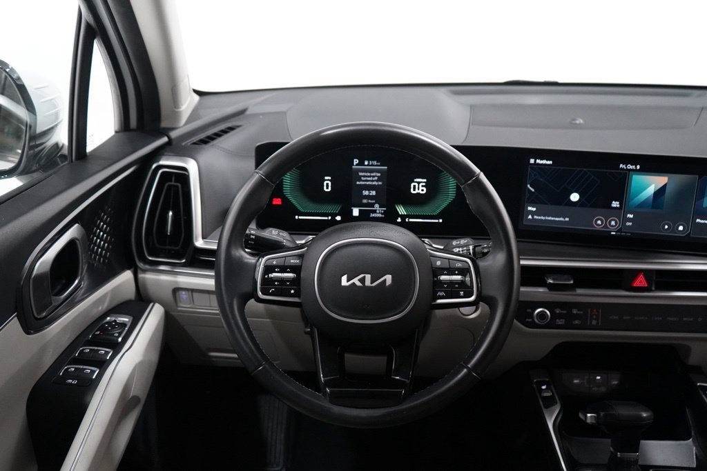 Used 2024 Kia Sorento S FWD image 18