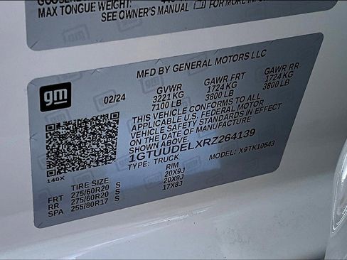 Used 2024 GMC Sierra 1500 SLT w/ SLT Premium Plus Package image 34