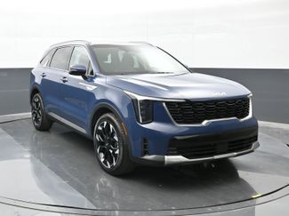 Used 2024 Kia Sorento EX w/ Panoramic Sunroof Package video 2