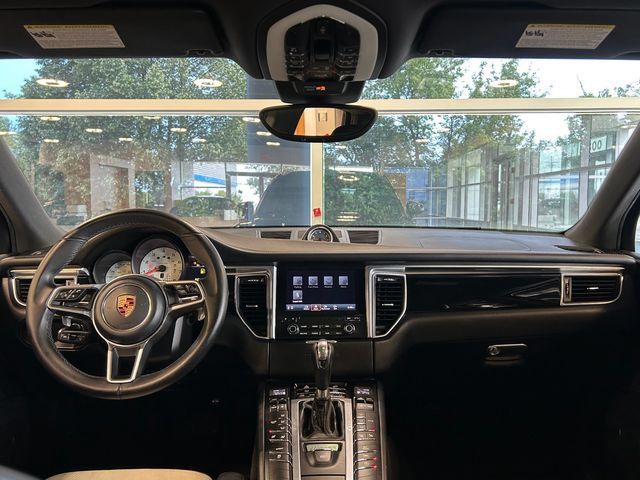 Used 2018 Porsche Macan S AWD/4WD image 34