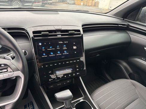 Used 2023 Hyundai Santa Cruz SEL Premium image 13