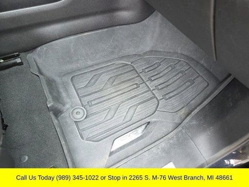 Used 2024 GMC Yukon XL Denali Ultimate w/ LPO, Floor Liner Package AWD/4WD image 33