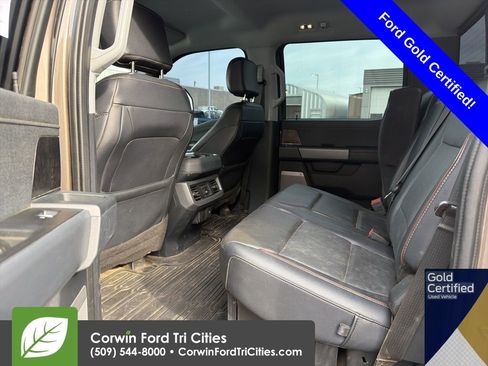 Used 2023 Ford F350 Lariat image 13