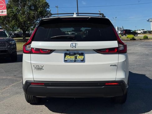 Used 2025 Honda CR-V EX-L image 4