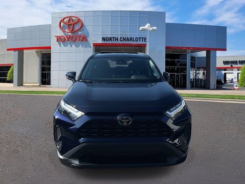 Used 2025 Toyota RAV4 XLE FWD image 3
