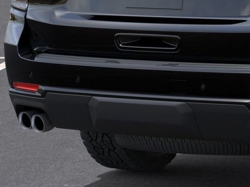 New 2026 Chevrolet Suburban Z71 w/ Z71 Off-Road Package AWD/4WD image 15