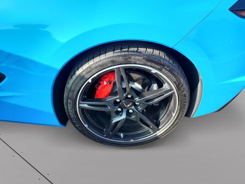 Used 2021 Chevrolet Corvette Stingray Preferred Cpe w/ Battery Protection Package RWD image 14
