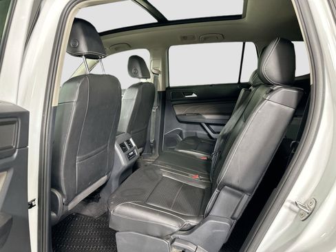 Certified 2022 Volkswagen Atlas SE image 20