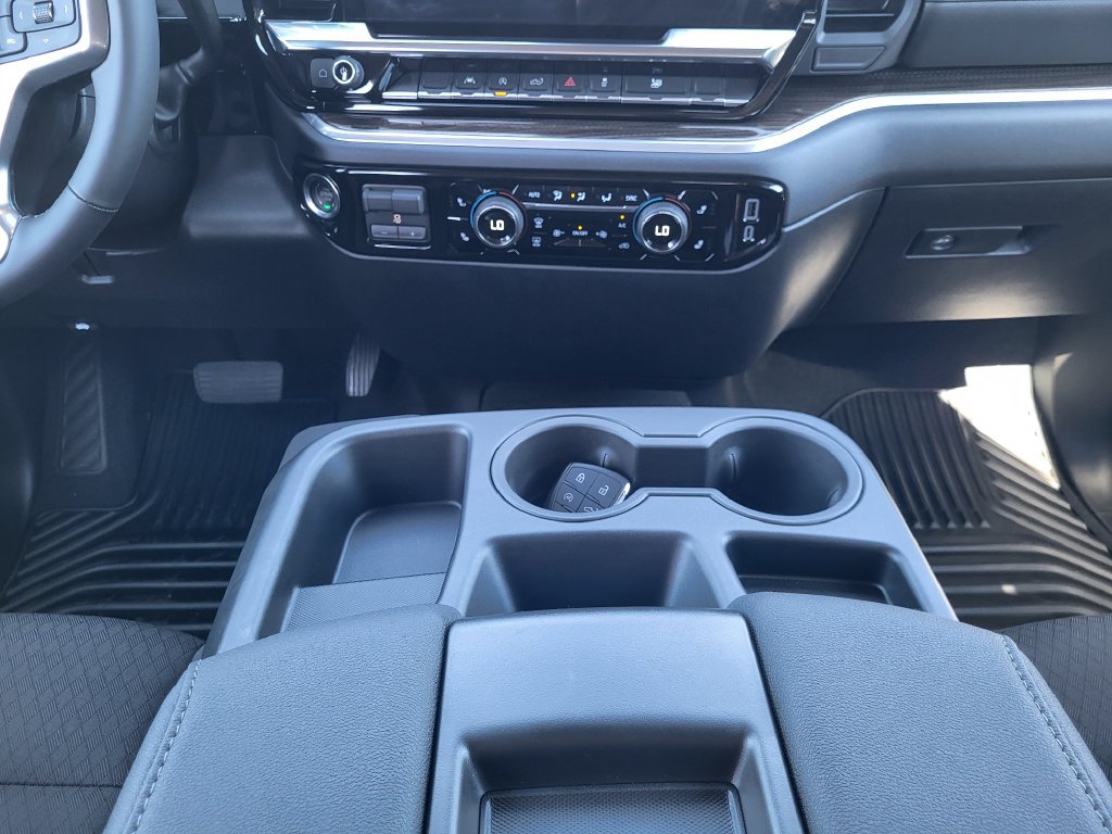 New 2026 Chevrolet Silverado 1500 RST AWD/4WD image 13