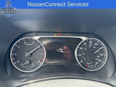 Used 2025 Nissan Sentra SR w/ SR Premium Package FWD image 19