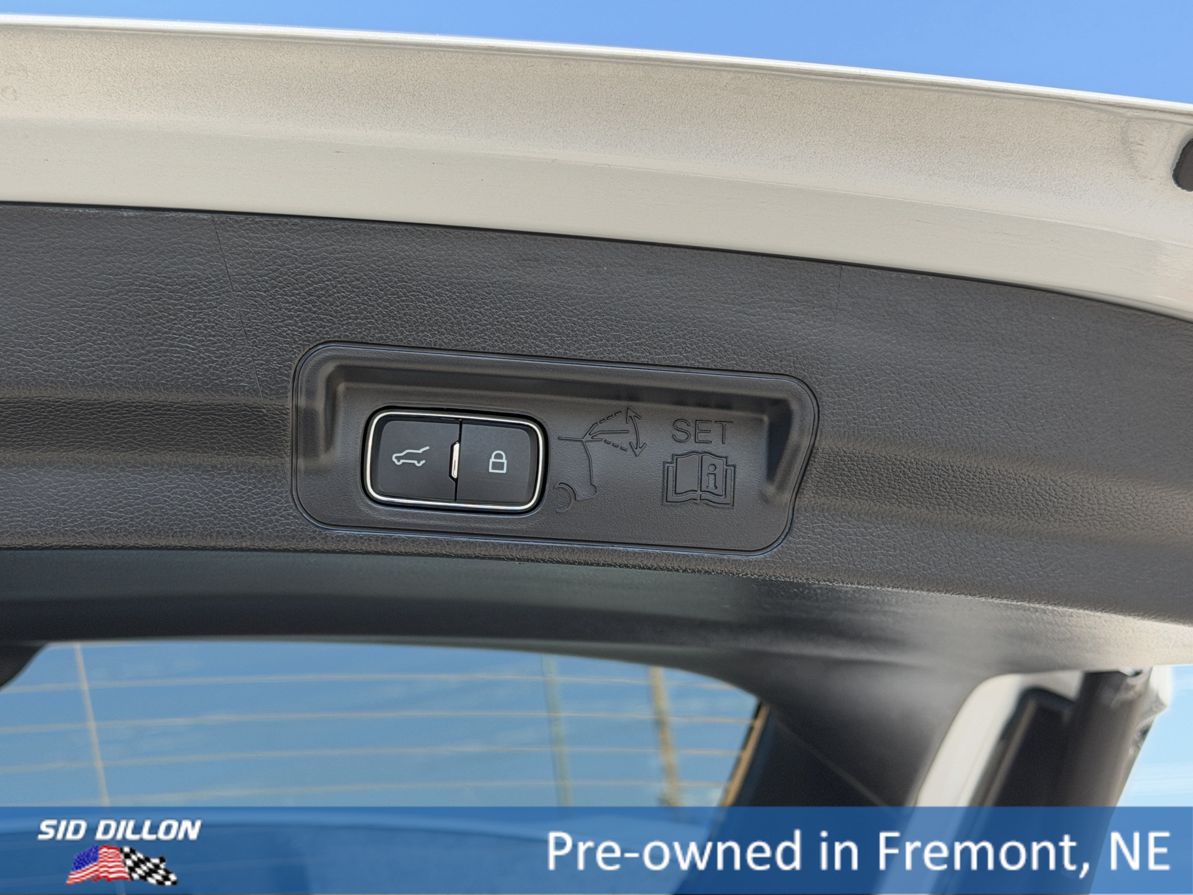 Used 2026 Ford Explorer ST w/ Sun And Sound Package AWD/4WD image 7