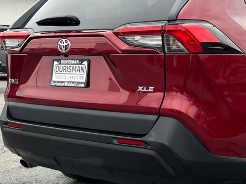 Used 2023 Toyota RAV4 XLE image 6