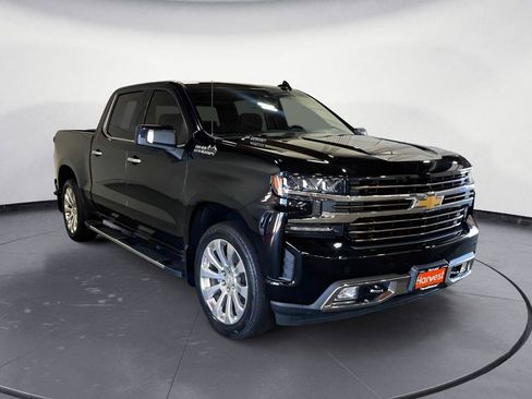Certified 2022 Chevrolet Silverado 1500 High Country AWD/4WD image 1