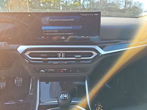 Used 2024 BMW M2 w/ Lighting Package image 20