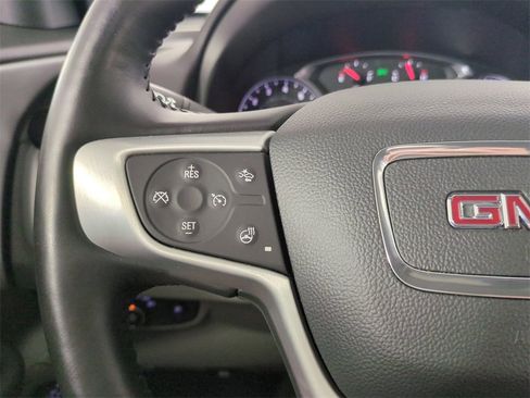 Used 2020 GMC Terrain SLT w/ Preferred Package image 31